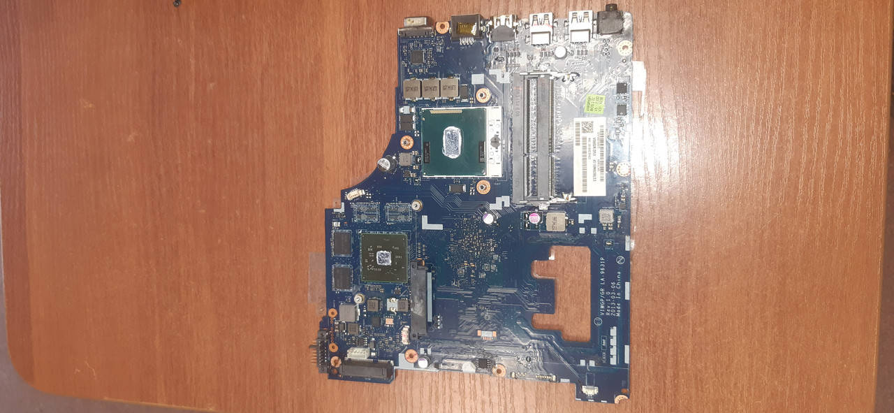 

Материнская плата LENOVO G500