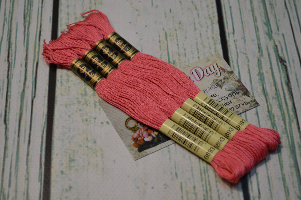 

Мулине Royal Broderie, цвет №893