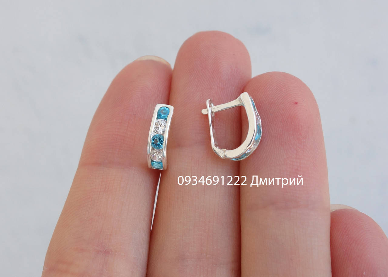 

Милые серебряные серьги с фианитами