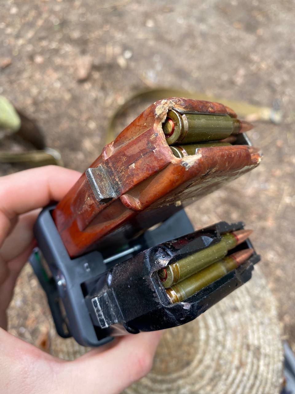 

Спариватель магазинів