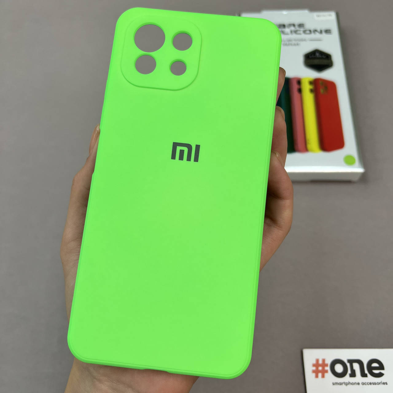 

Чехол для Xiaomi Mi 11 Lite с микрофиброй с защитой для камеры чехол на телефон сяоми ми 11 лайт салатовый S1Q