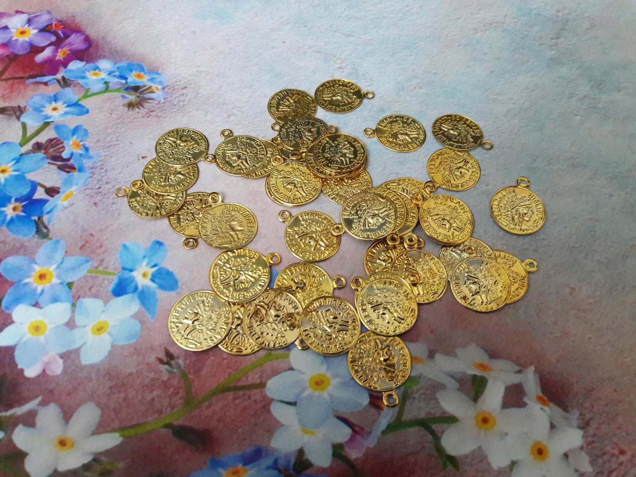 

Монетки для декора 15мм. Набор 100шт.