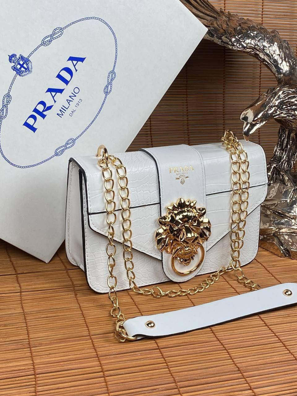 

Сумка женская белая PRADA Lion на цепочке Сумка бренд Прада Лев Сумочка Клатч Кросс-боди, Белый