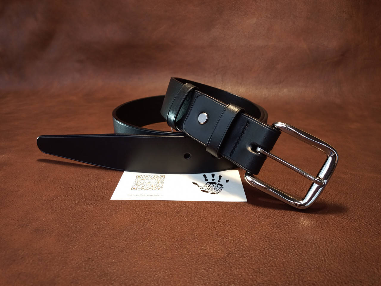 

Мужской кожаный ремень, пояс. Черный мужской ремень ручной работы. 140