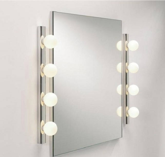 

Лампа с LED подсветкой для макияжа Studio Glow- Новинка! улучшенная