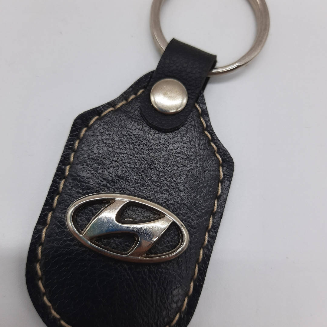 

Брелок жетон Hyundai