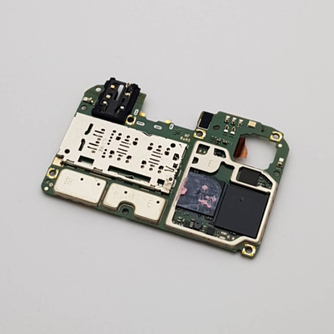 

Нерабочая материнская плата (донор) Huawei Y5 2019 (нерабочая флэш)
