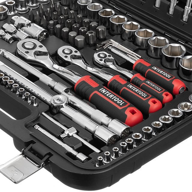 

Набор инструментов 1/2" & 3/8" & 1/4", 171ед., Cr-V STORM INTERTOOL ET-8171