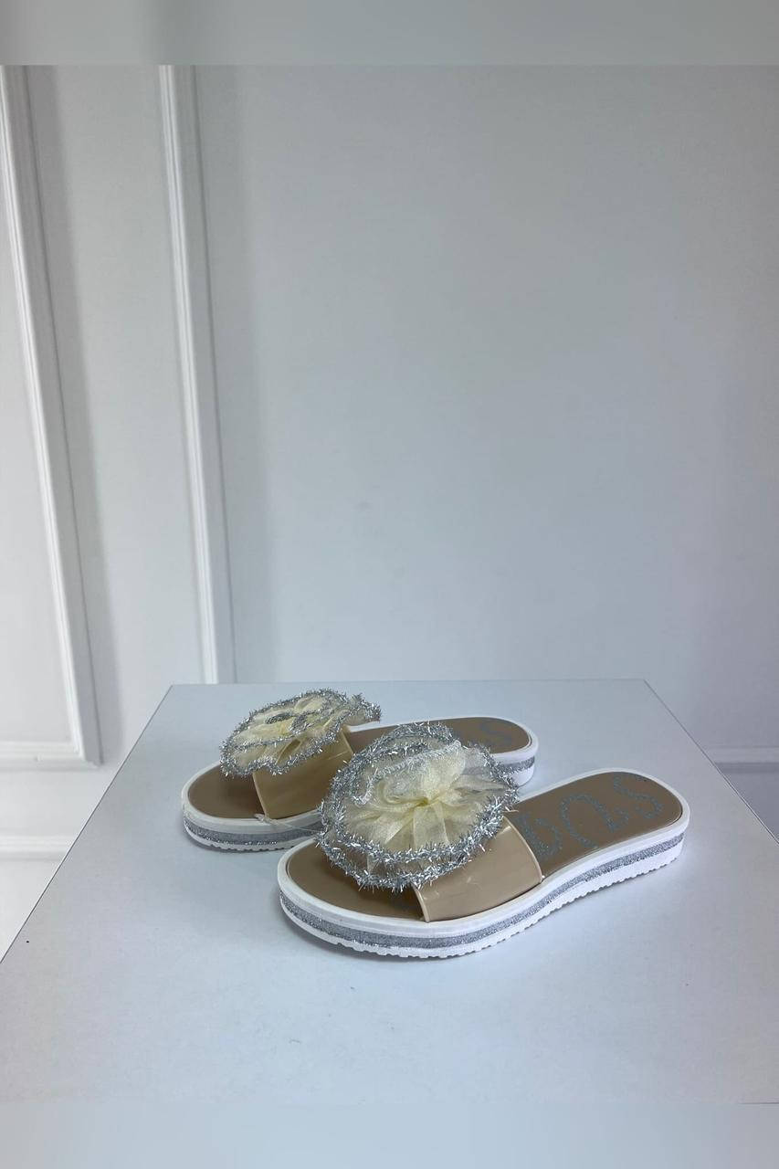 

Шлепки женские молочные 144363S