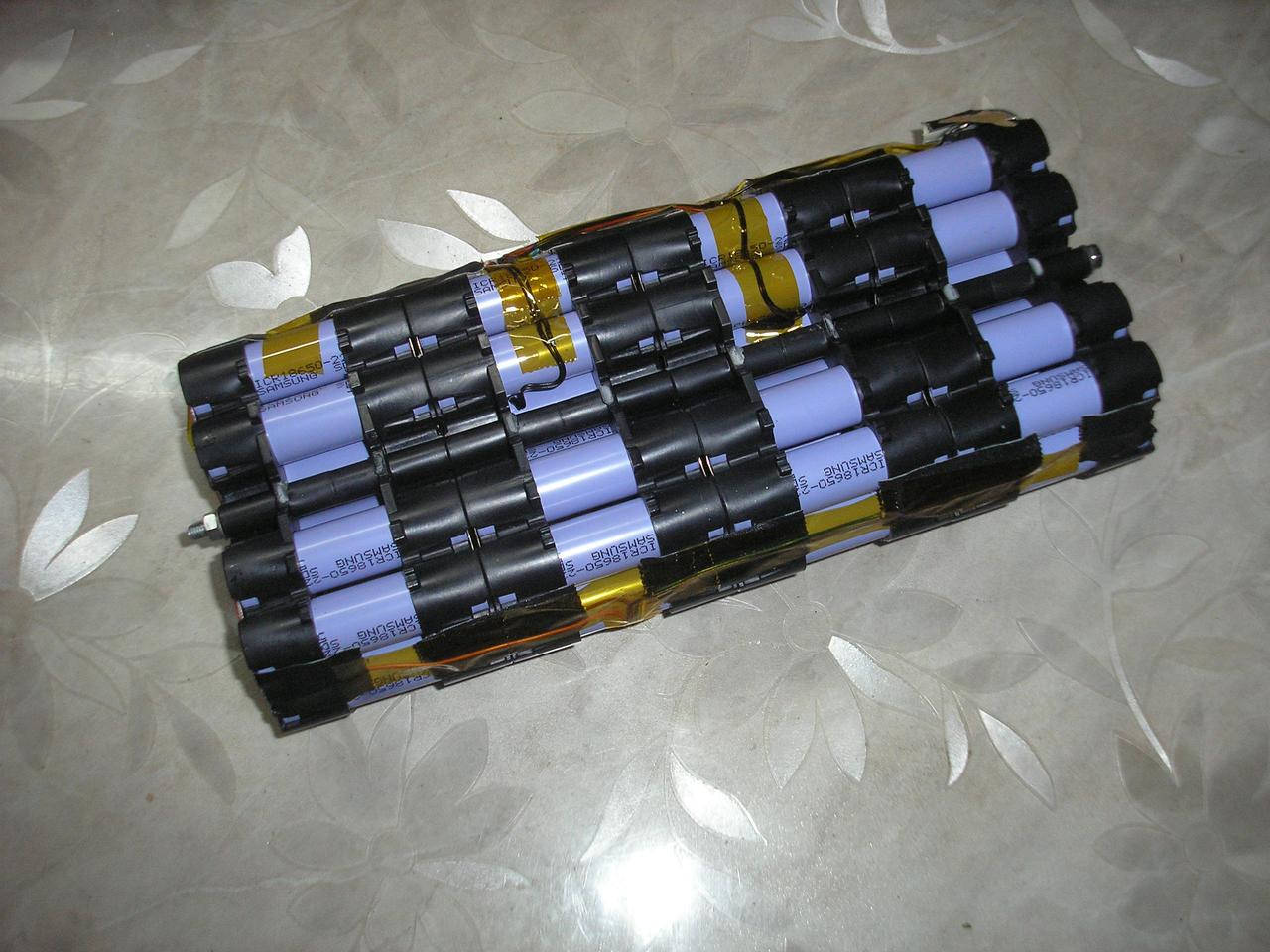 

Аккумулятор электровелосипеда 36v 8.8Ah/ 316Wh, новый, заводская сборка.