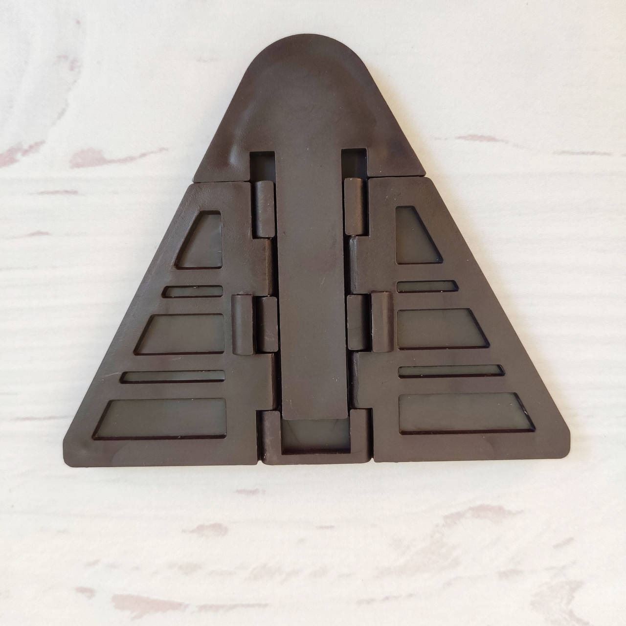 

Замок блокиратор на шкаф купе от детей (коричневый)