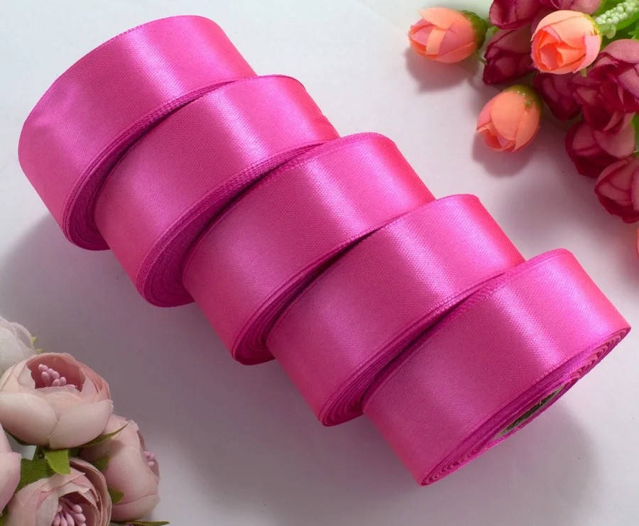 

Лента атласная малиновая 2,5 см (23 метра), Малиновый