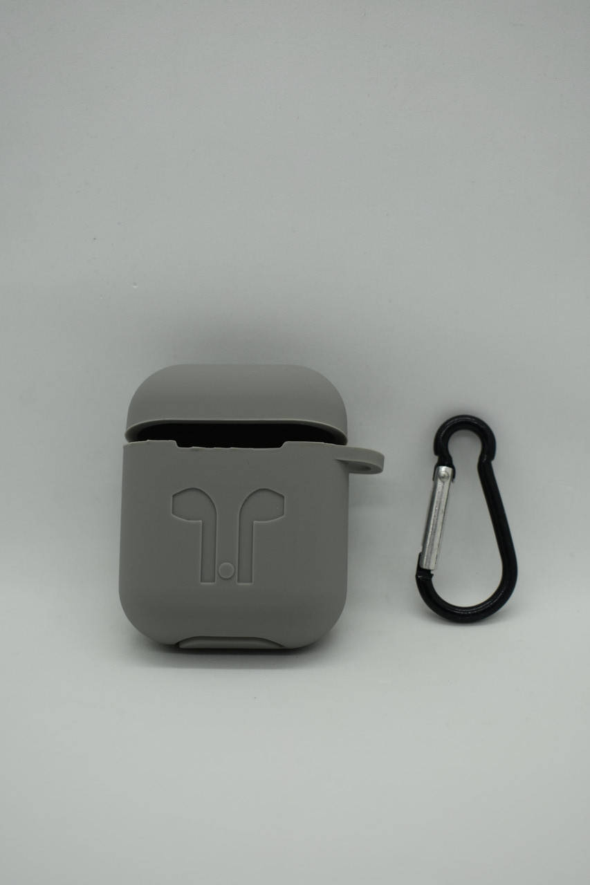 

Чехол на AirPods силиконовый
