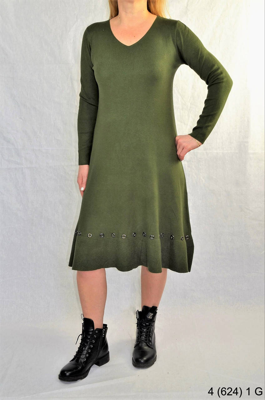 

Платье женское. Цвета: голубой, коричневый, черный, терракот, зеленый, серый. Размеры: 48/50, 50/52.