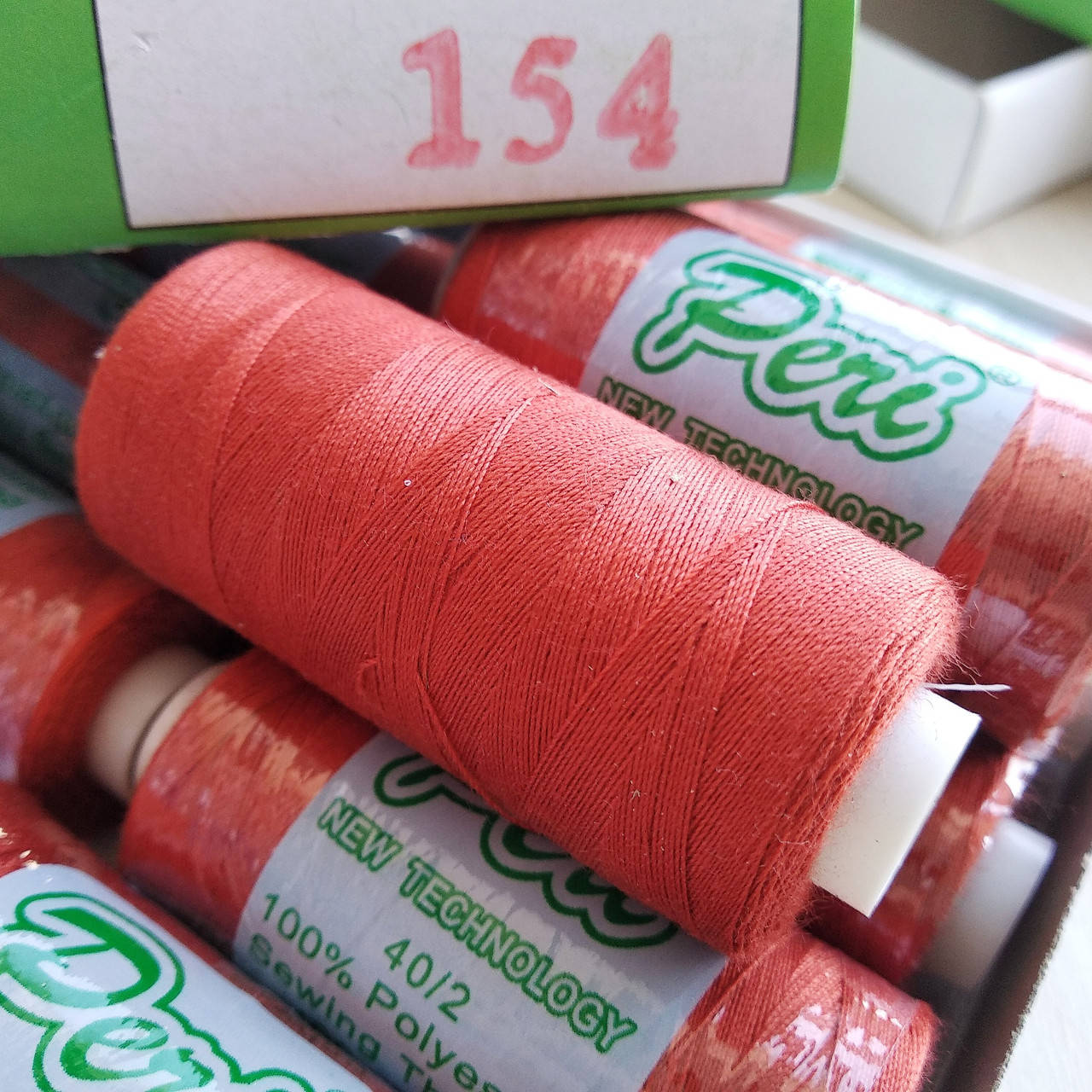 

Нитки Peri №40 котушка 400 ярд, теракотова (154), Терракота