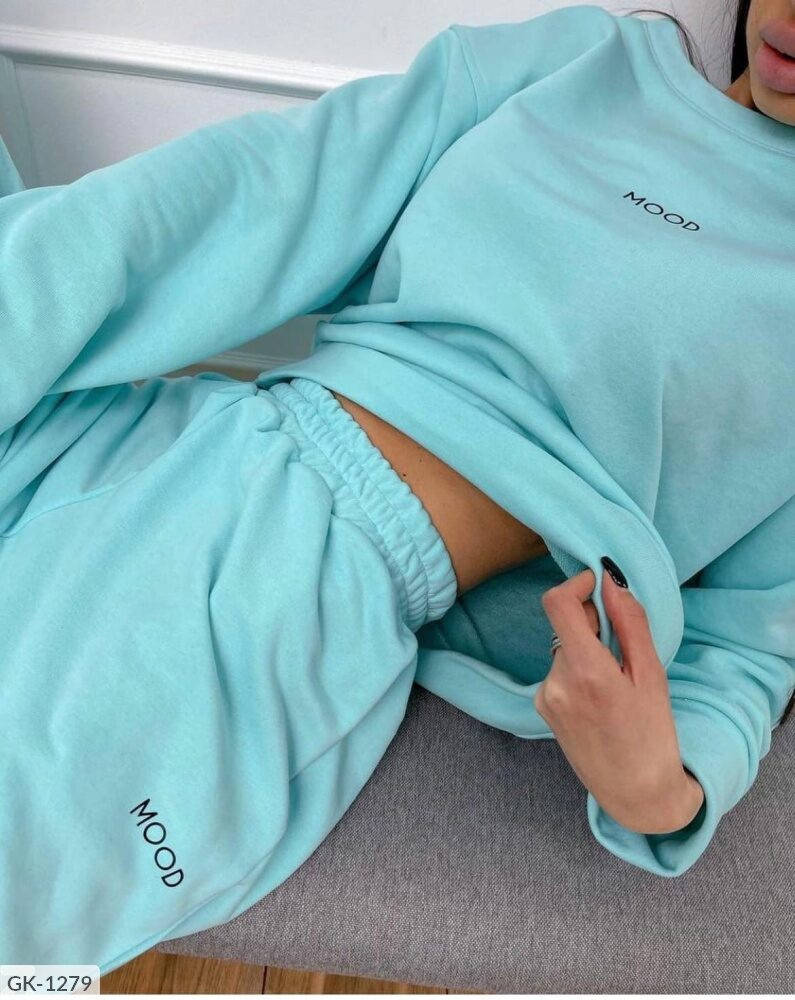 

Весенний спортивный костюм женский легкий удобный для прогулок из двунитки свитшот и штаны оверсайз арт 162, Черный