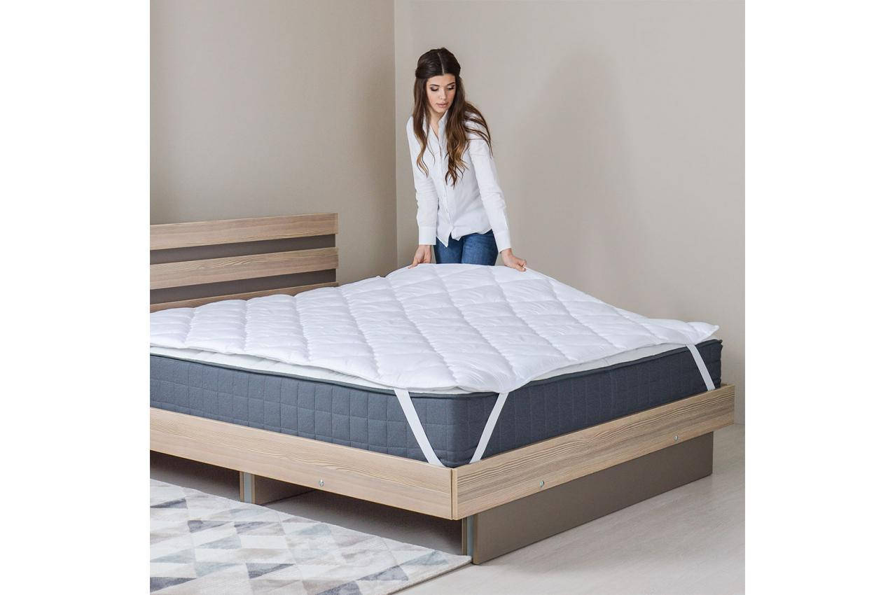 

Наматрасник стеганый 160x200 с резинками по углам Lux IDEIA