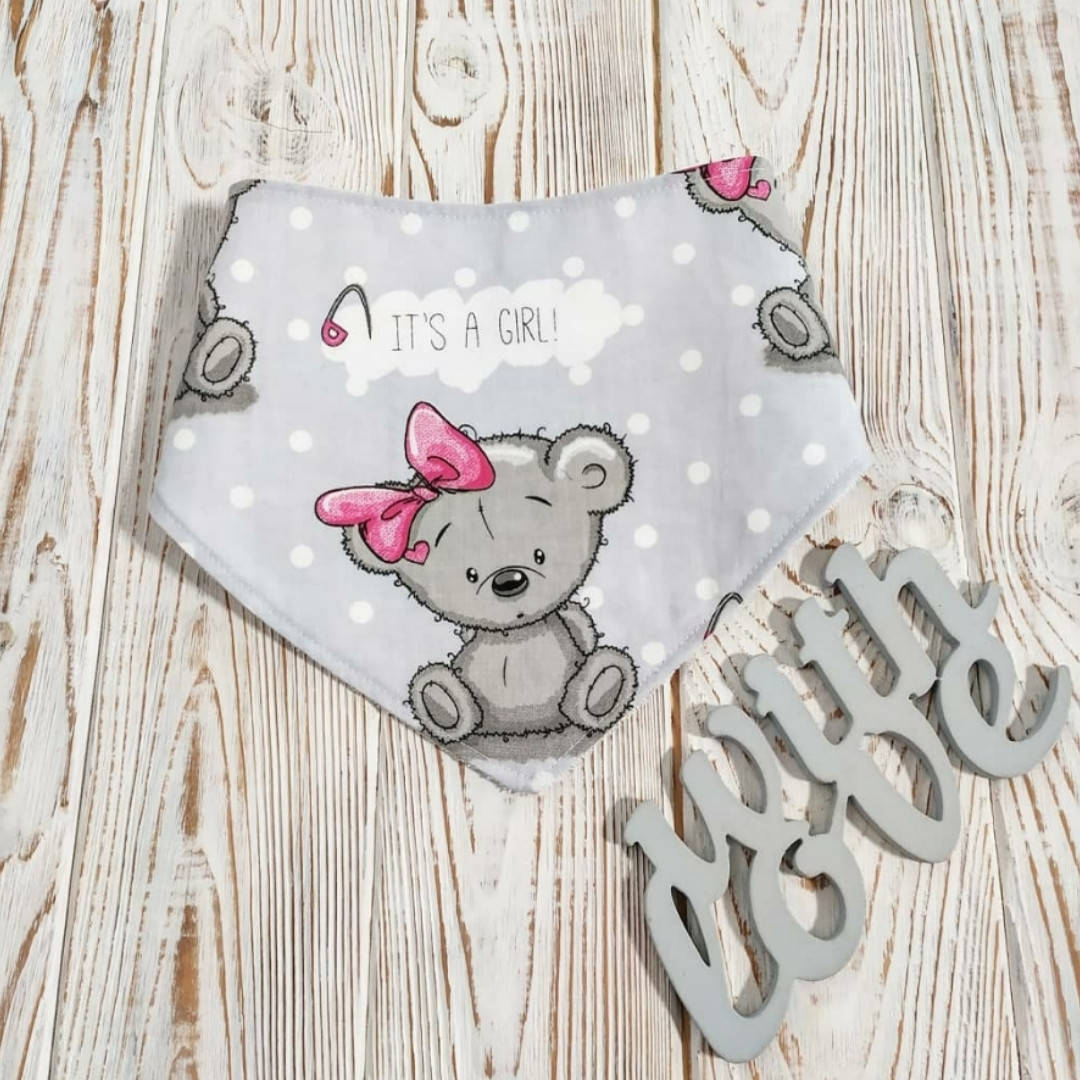 

Непромокаемый слюнявчик "Its a girl"