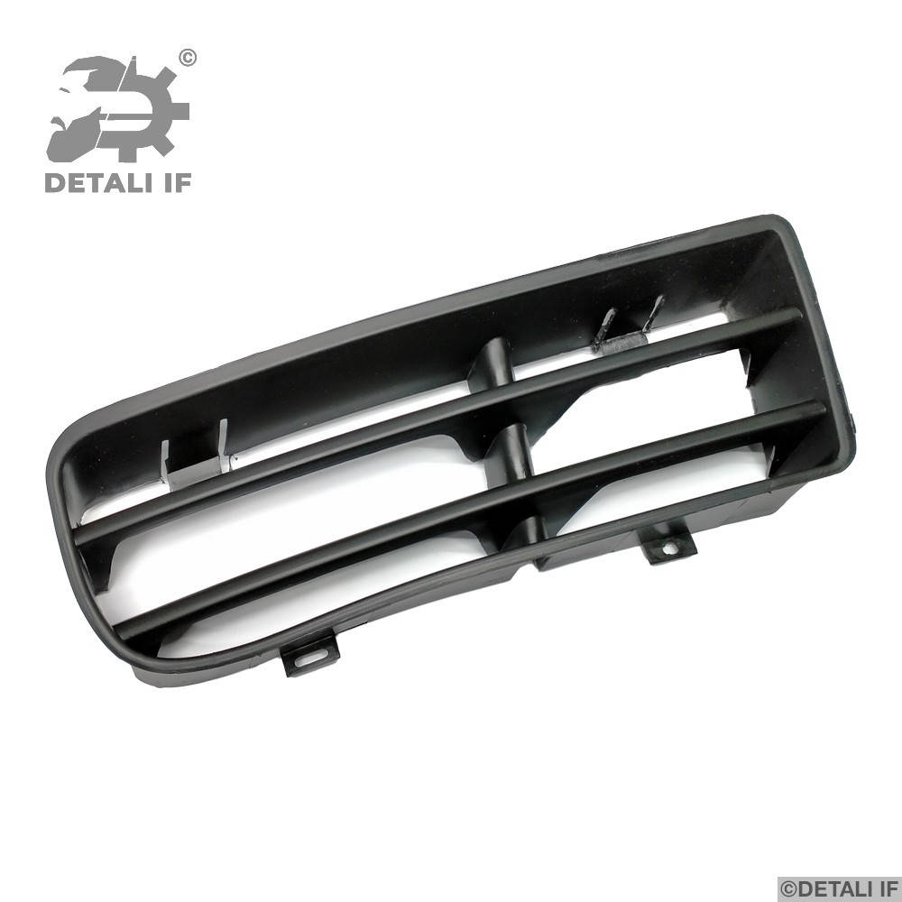 

Решотка бампера правая Golf 4 Гольф 4 1J0853666E