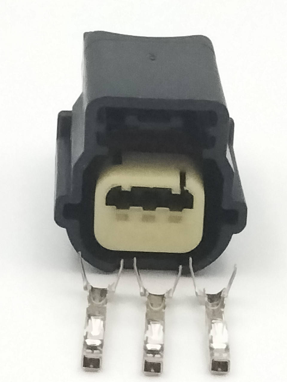 

Разъем автомобильный гнездовой, парктроника Ford , 3-pin
