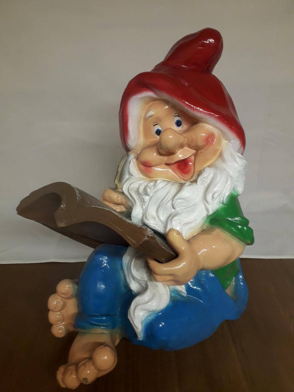

Садовая фигура. Гном писатель (ср), Разные цвета