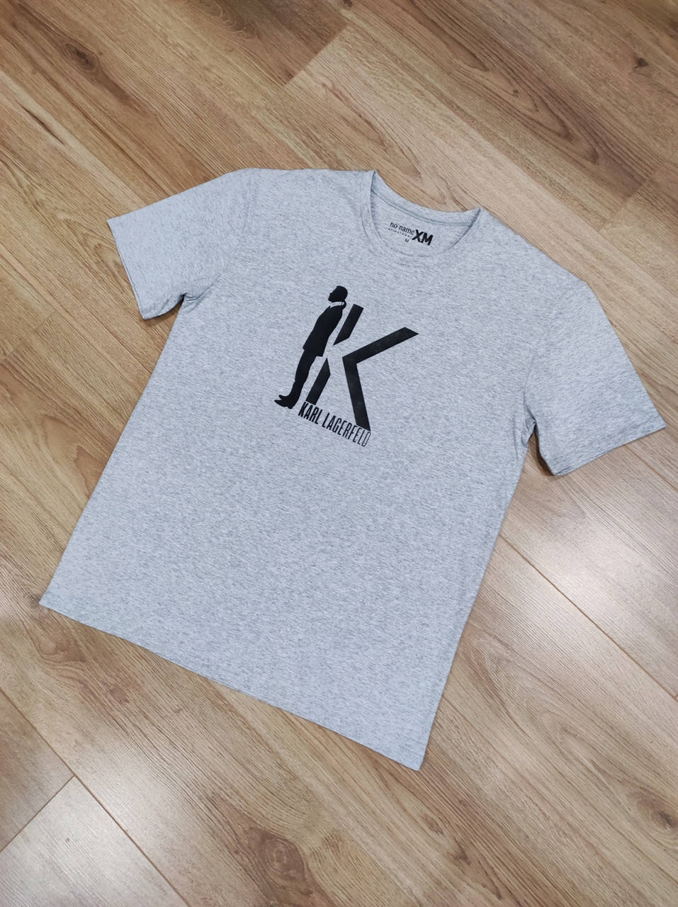 

Футболка Karl