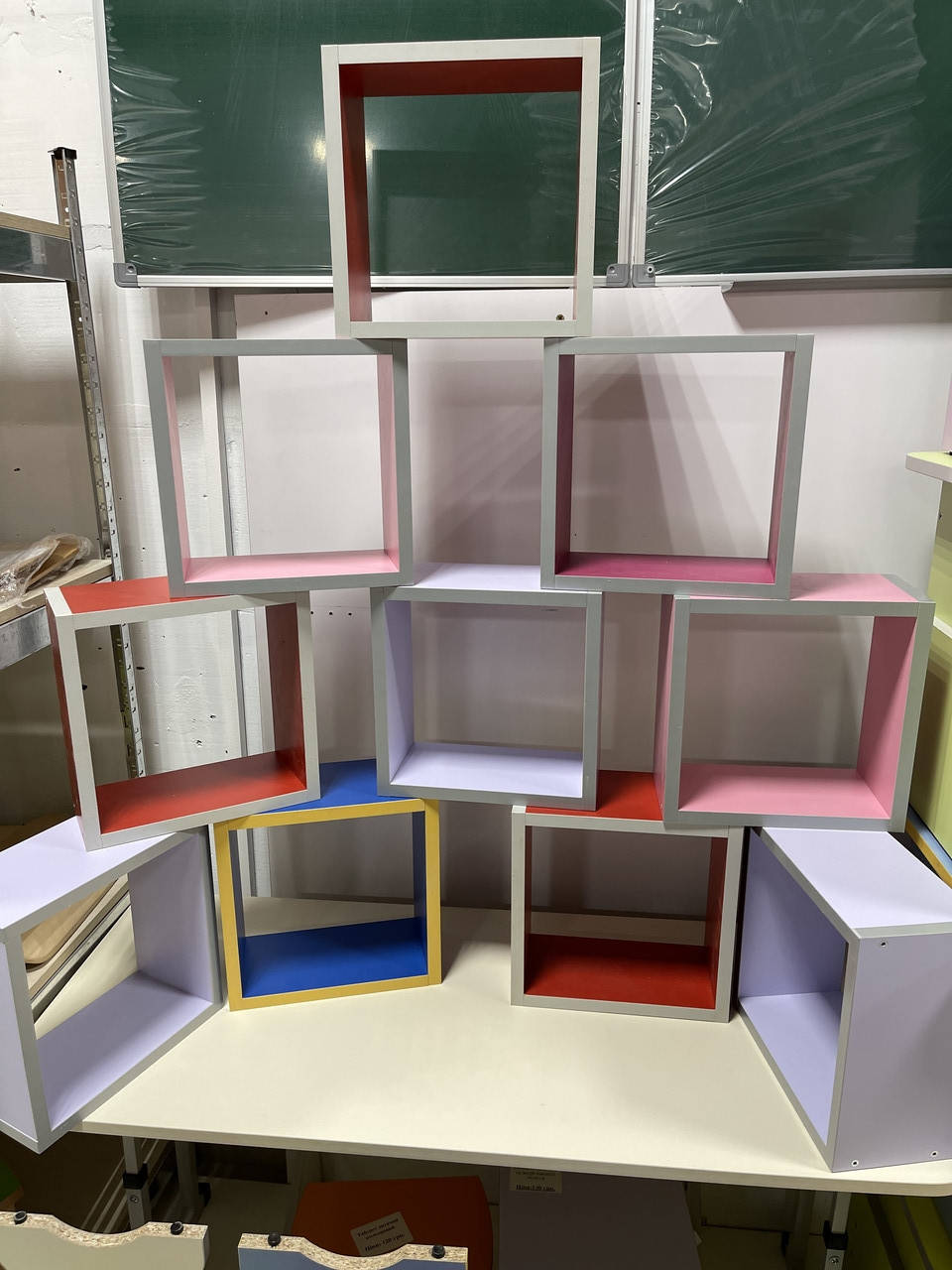 

Полиця квадрат міні