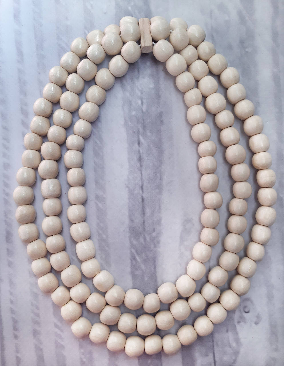 

Намисто Стильне біле