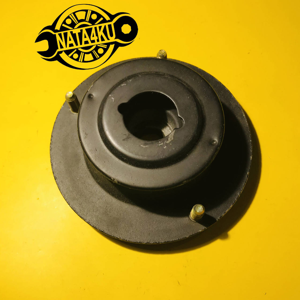 

Опора заднего амортизатора Fiat croma Lancia thema/dedra 6615 (28113) Akron malo