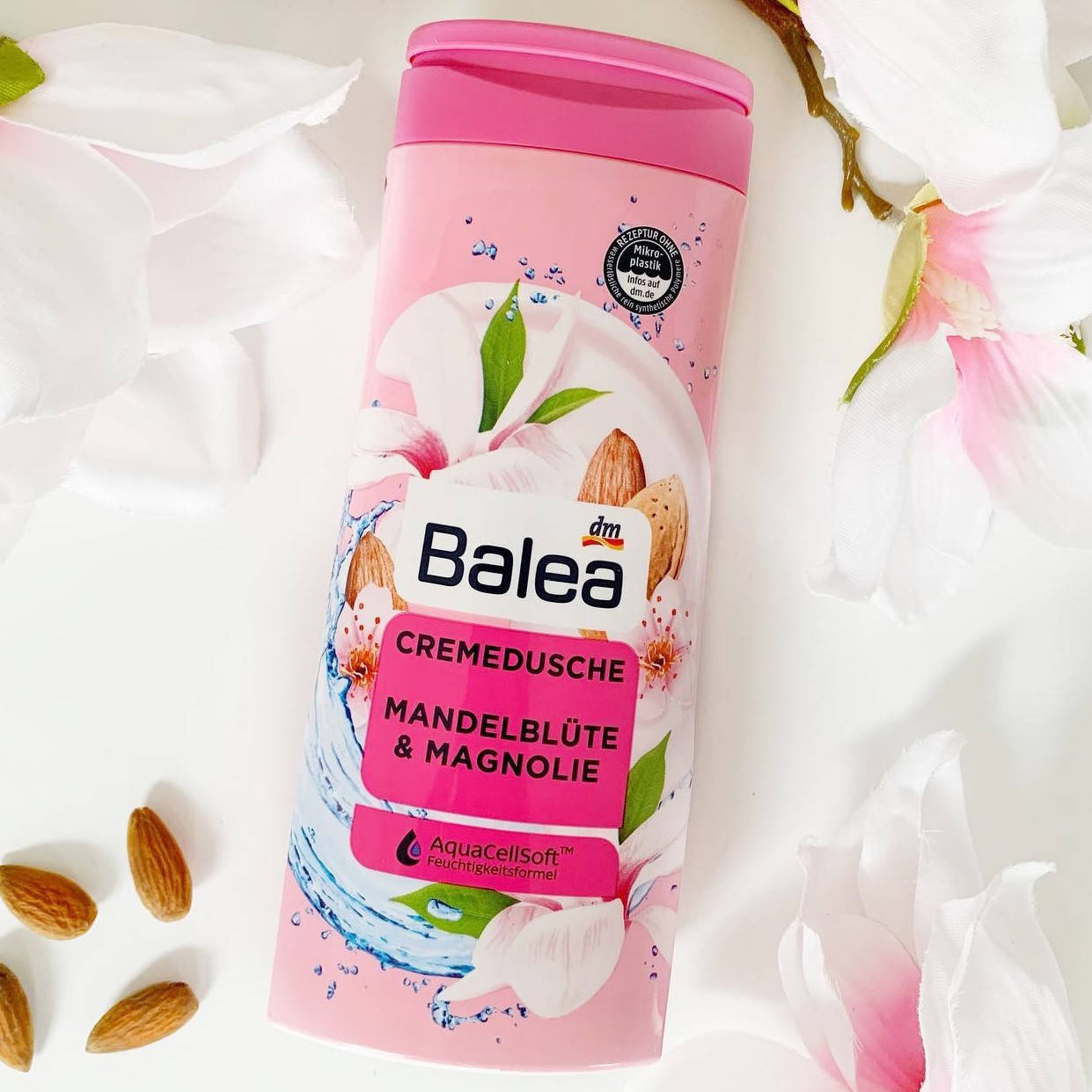 

Balea Cremedusche Mandelblüte & Magnolie крем-гель для душа Цветок миндаля и магнолии 300 мл
