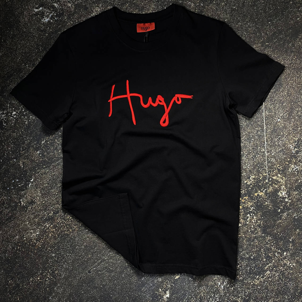 

Мужская брендовая футболка hugo boss черного цвета XL