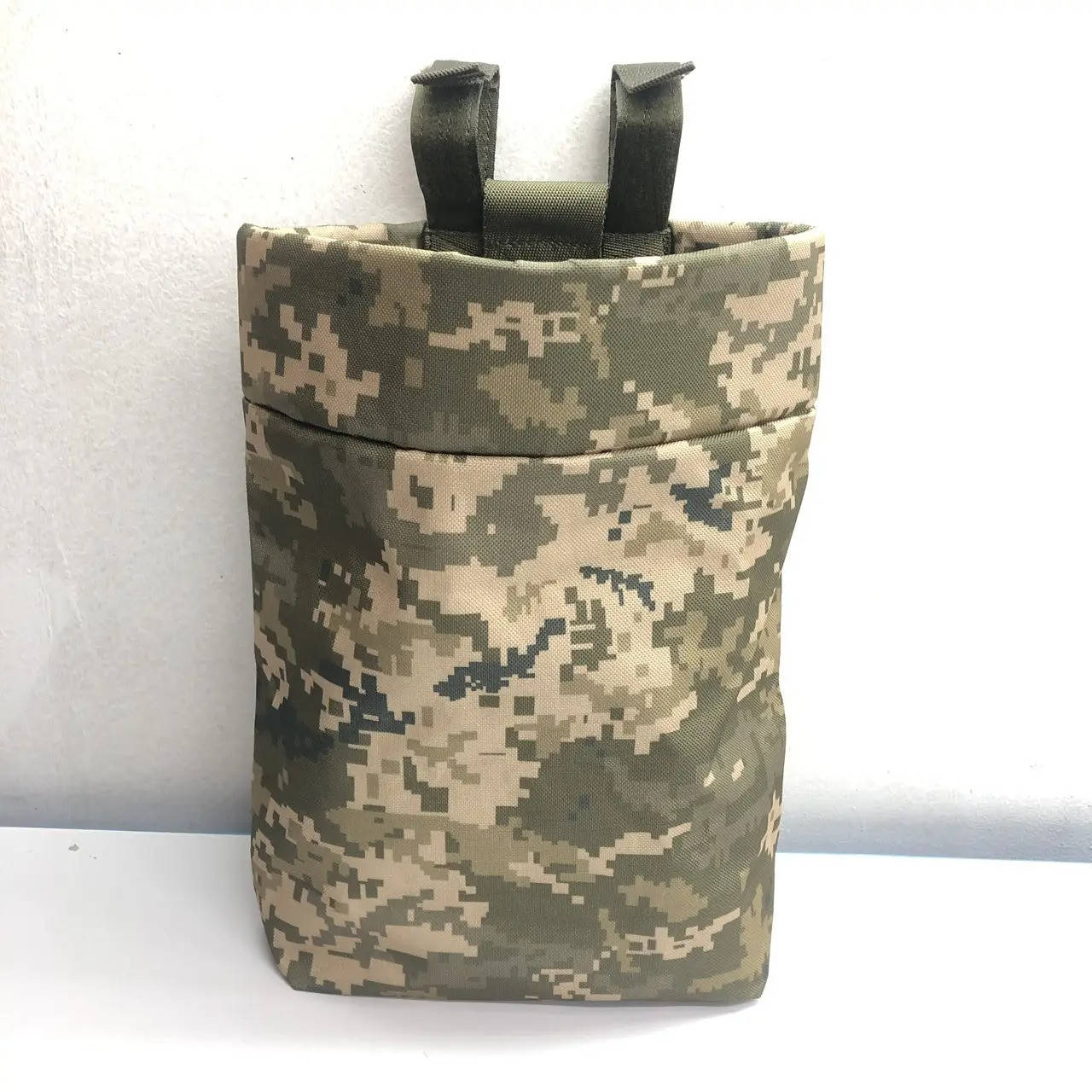 

Сумка для сброса магазинов ММ14 украинский камуфляж пиксель на стропы молли