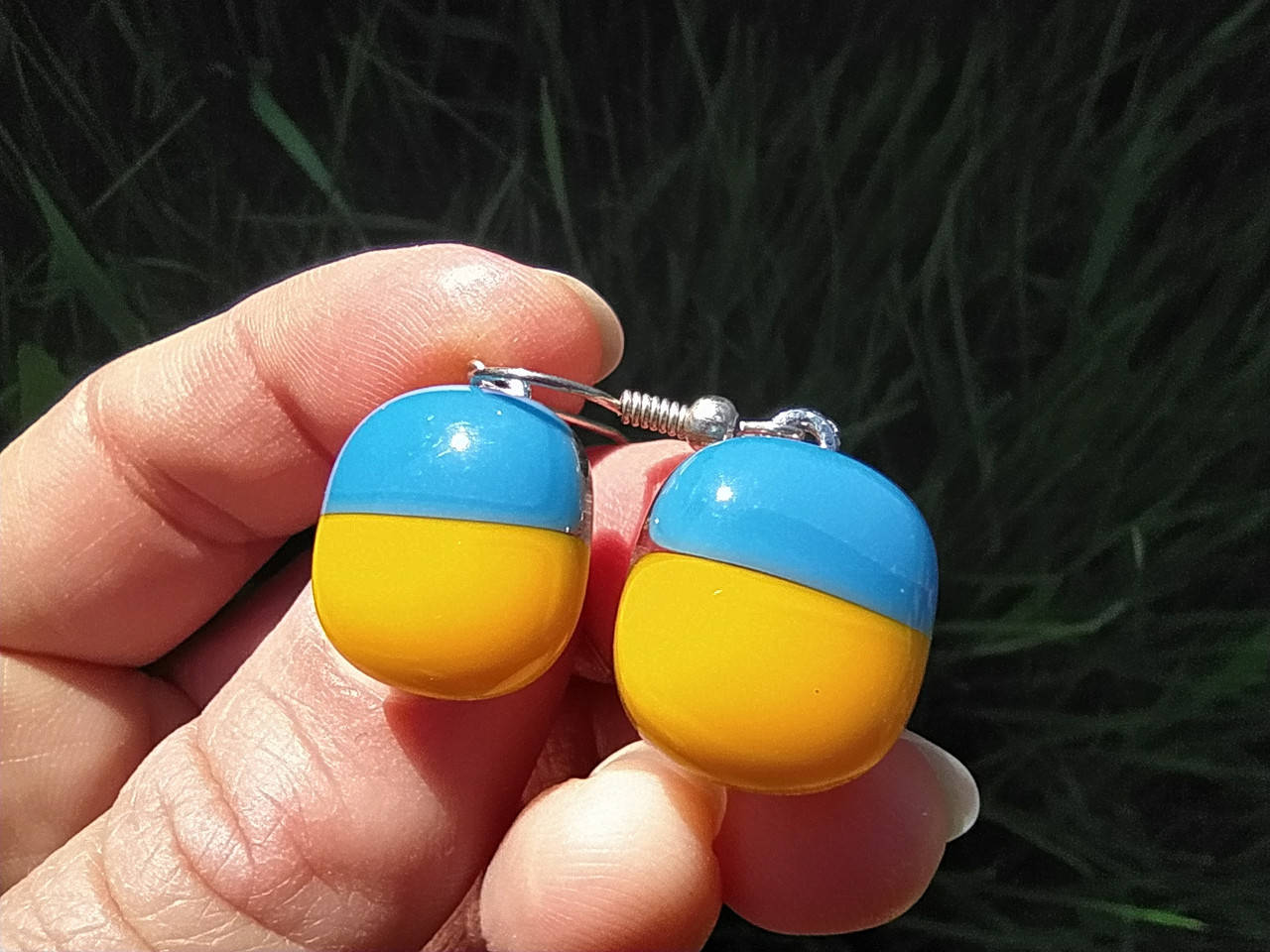 

Сережки скляні жовто-блакитні/ серьги стеклянные желто-голубые