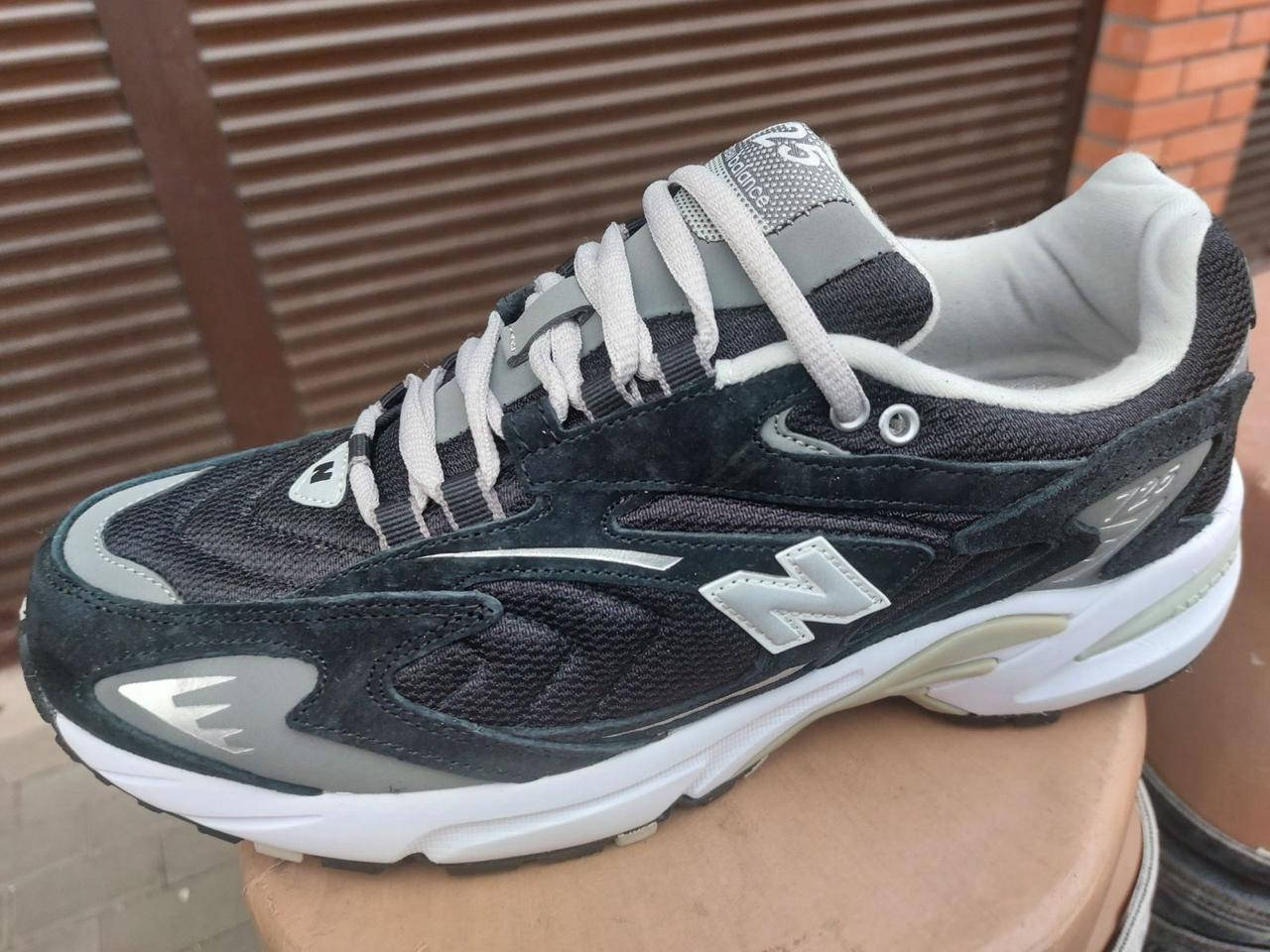 

Мужские кроссовки New Balance 725 р-р: 41-45, Черно-белый