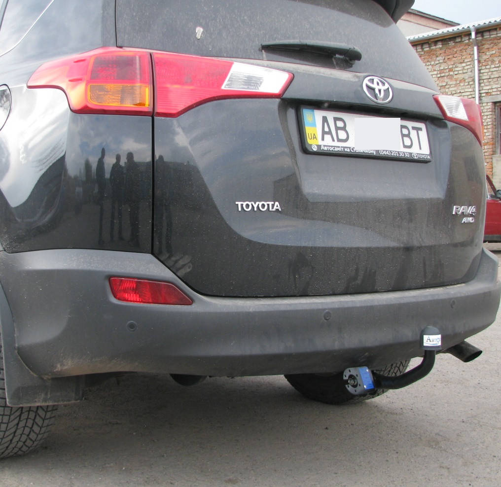 

Фаркоп на Toyota Rav-4 (c 2013--) Съёмный крюк