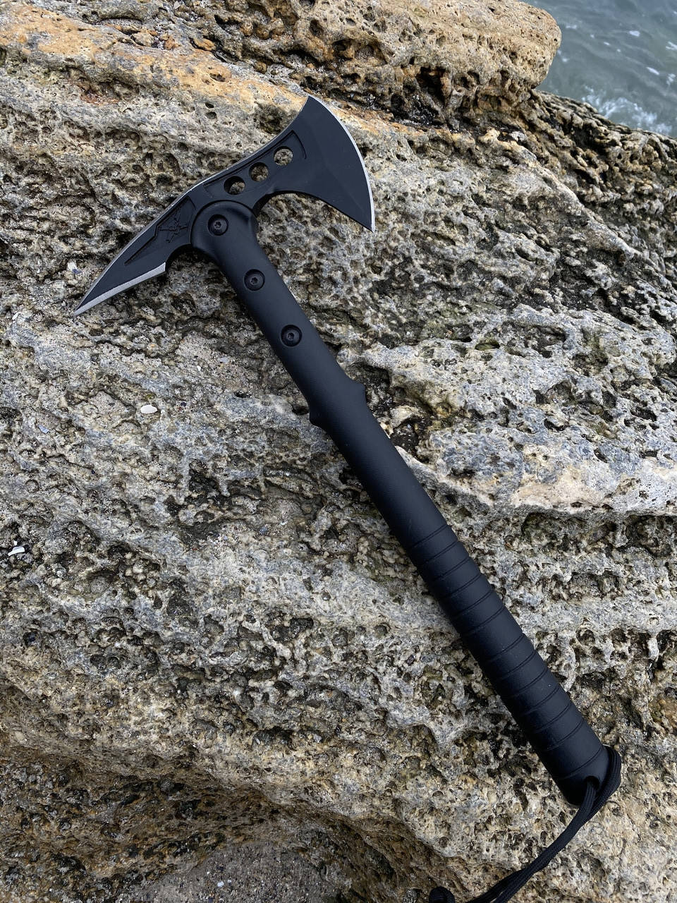 

Томагавк SOG