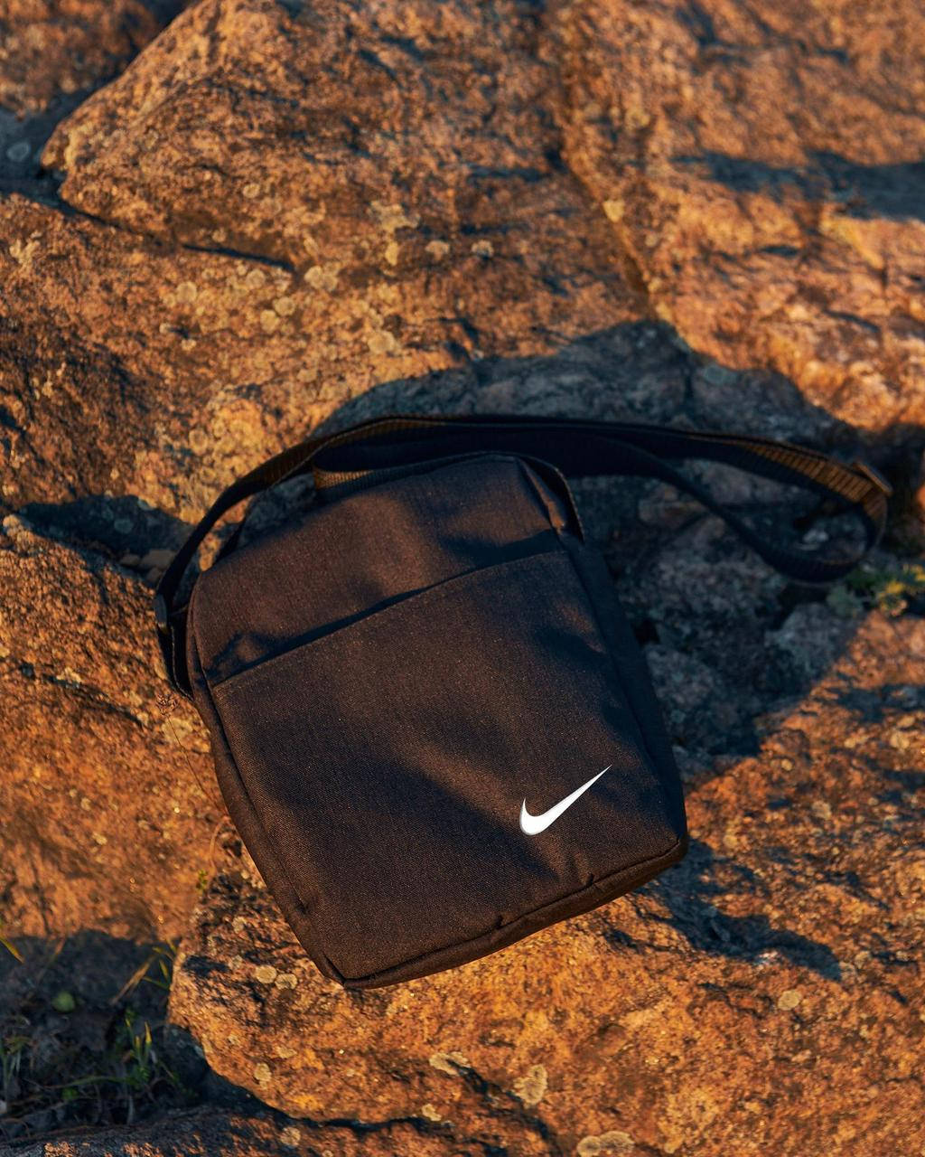 

Барсетка чёрная Nike, Черный