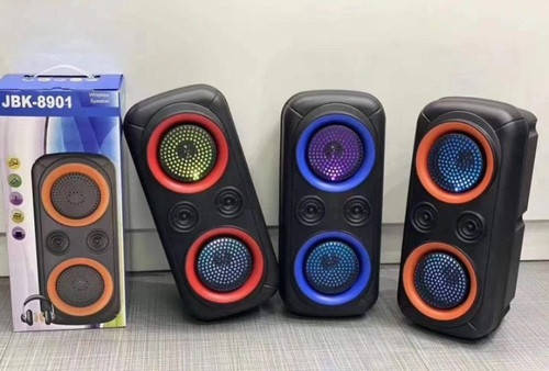 

Колонка музыкальная портативная Bluetooth 4" 10Вт JBK-8901
