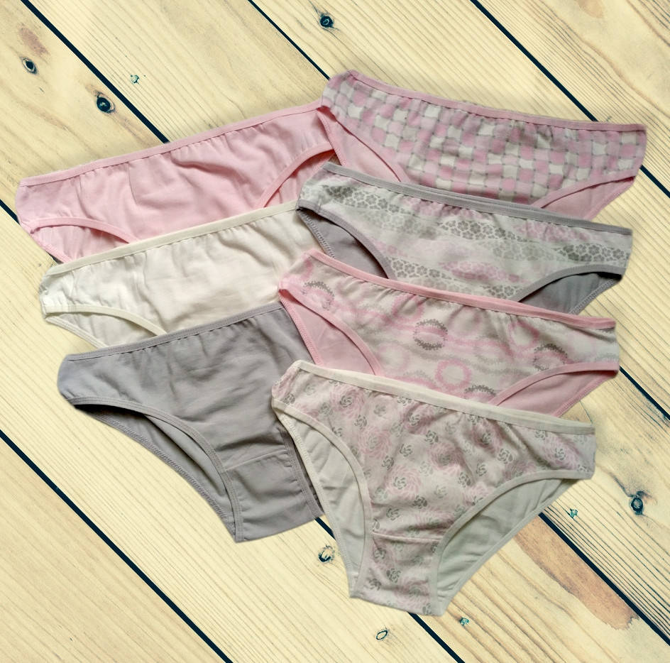 

Женские трусики набор недельки Nicoletta 7 шт в уп Размеры M L XL XXL