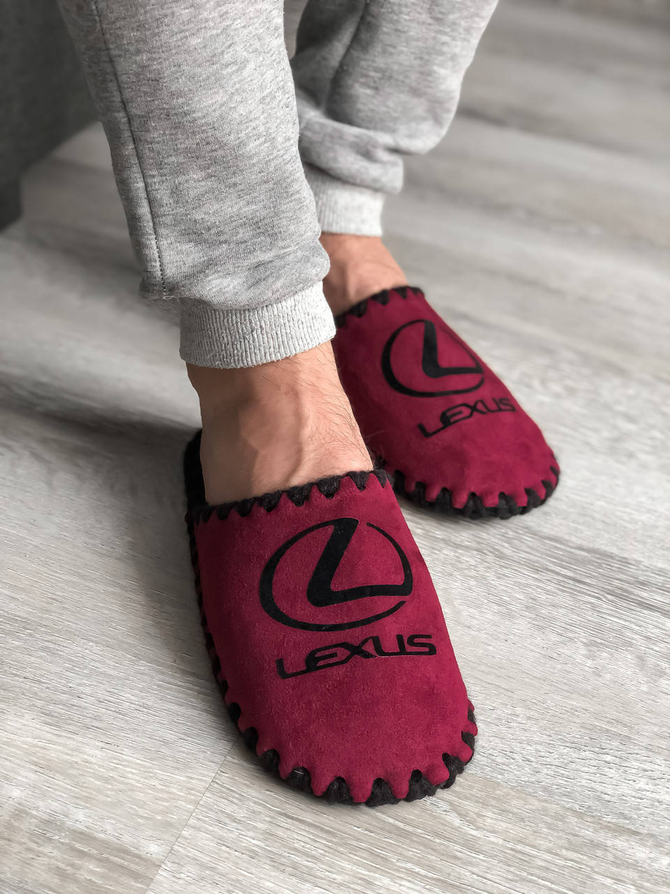 

Мужские тапочки с логотипом авто LEXUS, Фетровые домашние тапочки 40, Бордовый