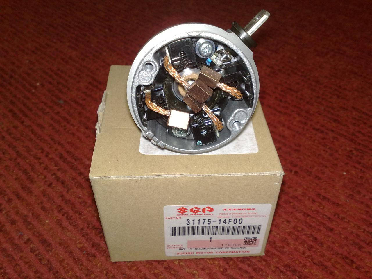 

Щетки стартера с корпусом Suzuki Burgman SkyWave 31175-14F00