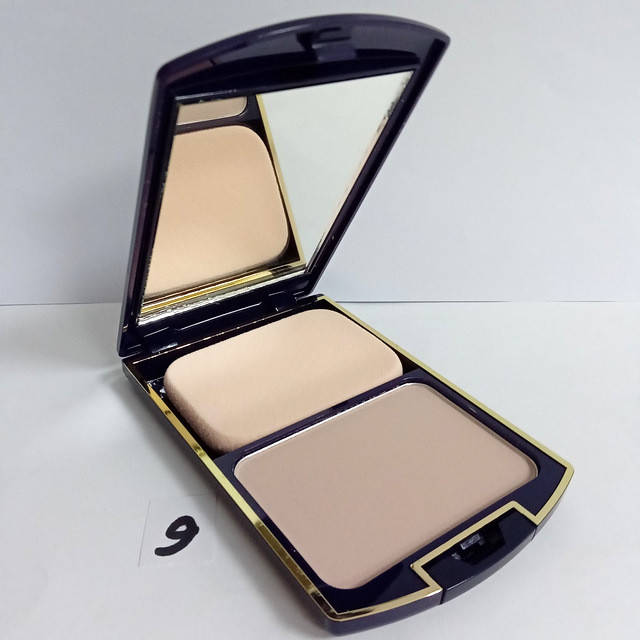 

Пудра для лица Флер 2 в 1 FFleur Two Way Cake TK-12 09 Ванильно-розовый