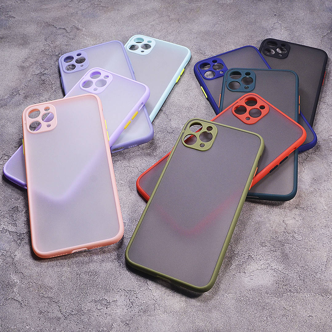 

Пластиковый чехол с цветными боками и защитой на камеру Apple iPhone 11 Pro Max