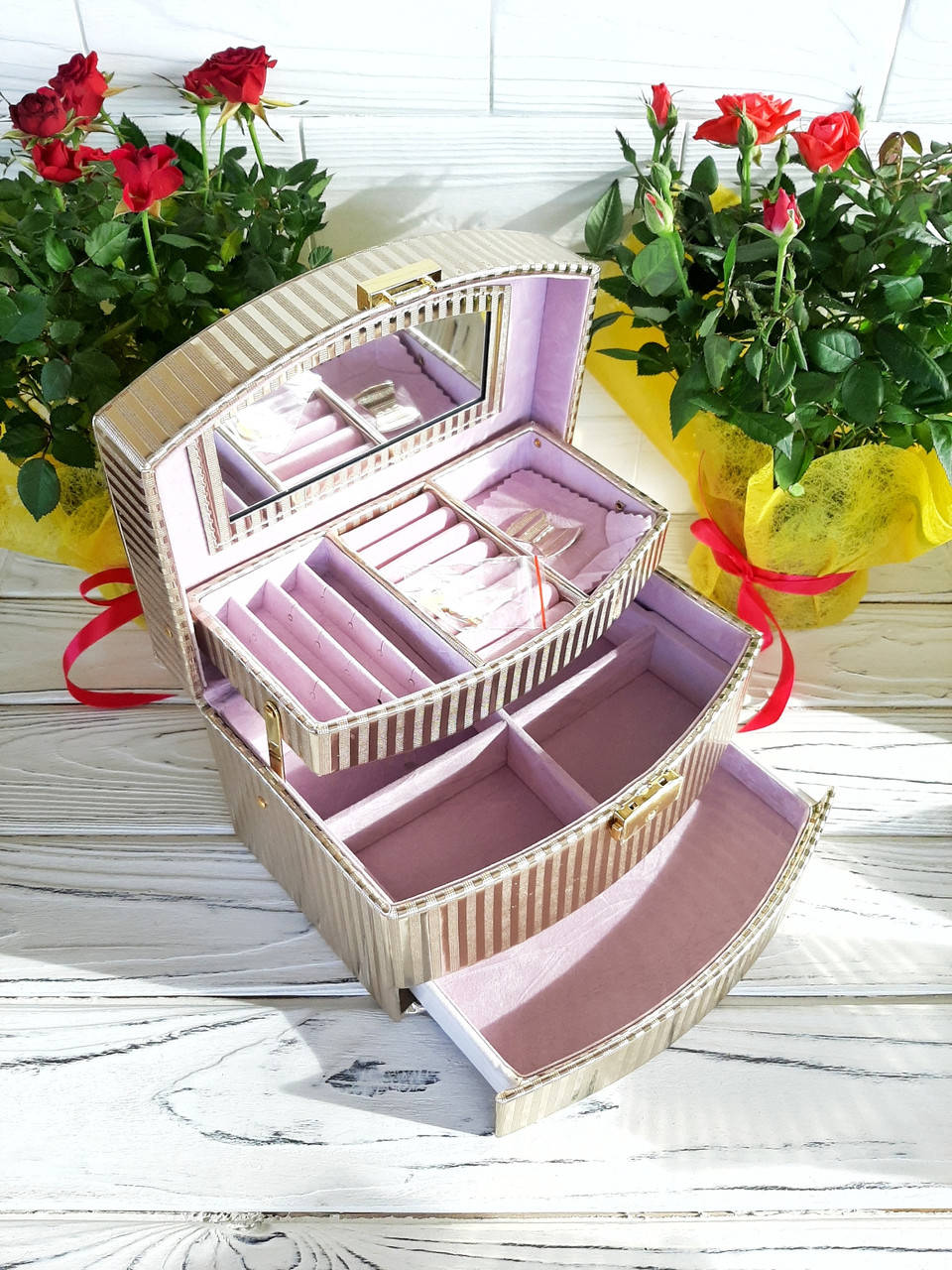

Шкатулка для украшений полуавтомат, 22см