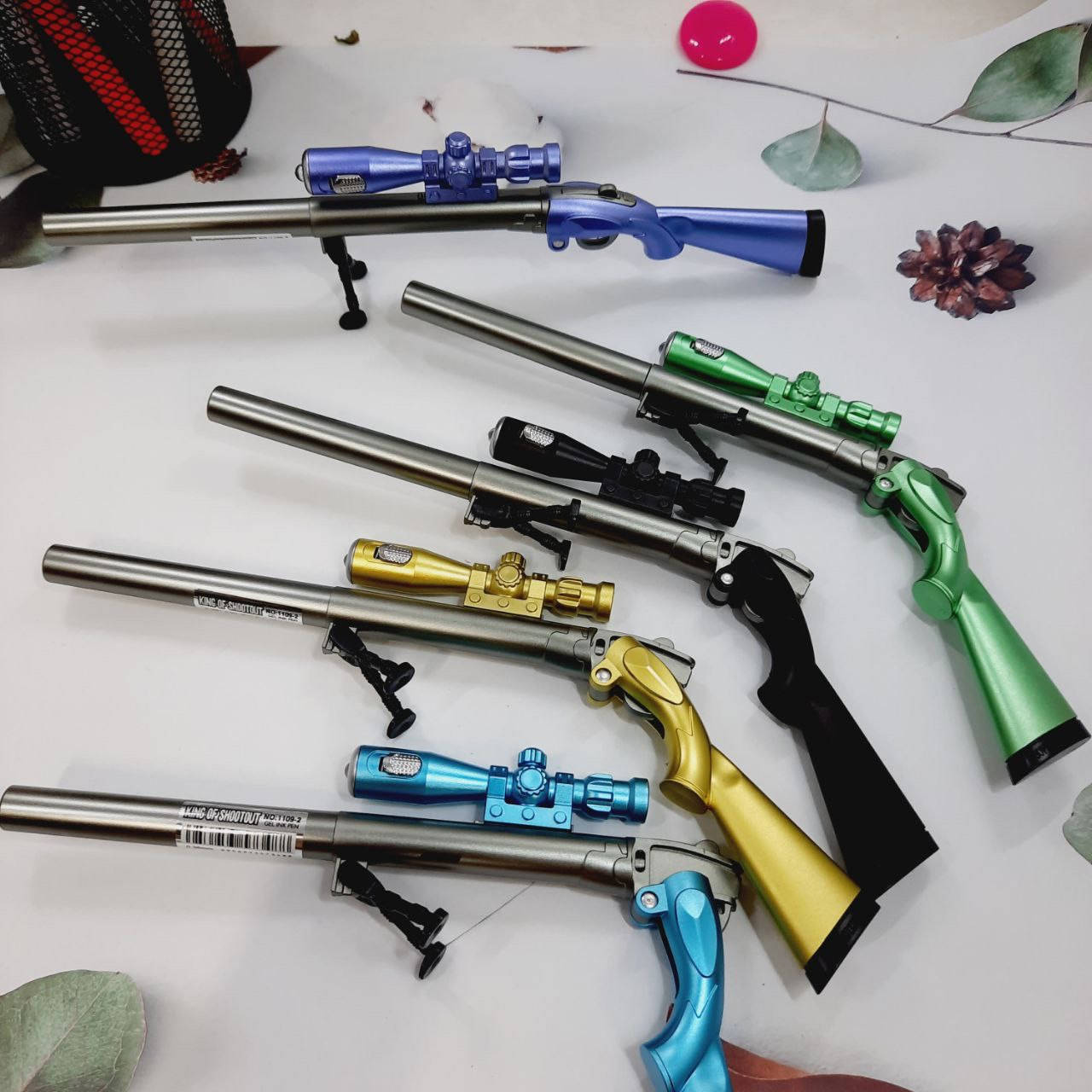 

Гелевая ручка Ружье с фонариком