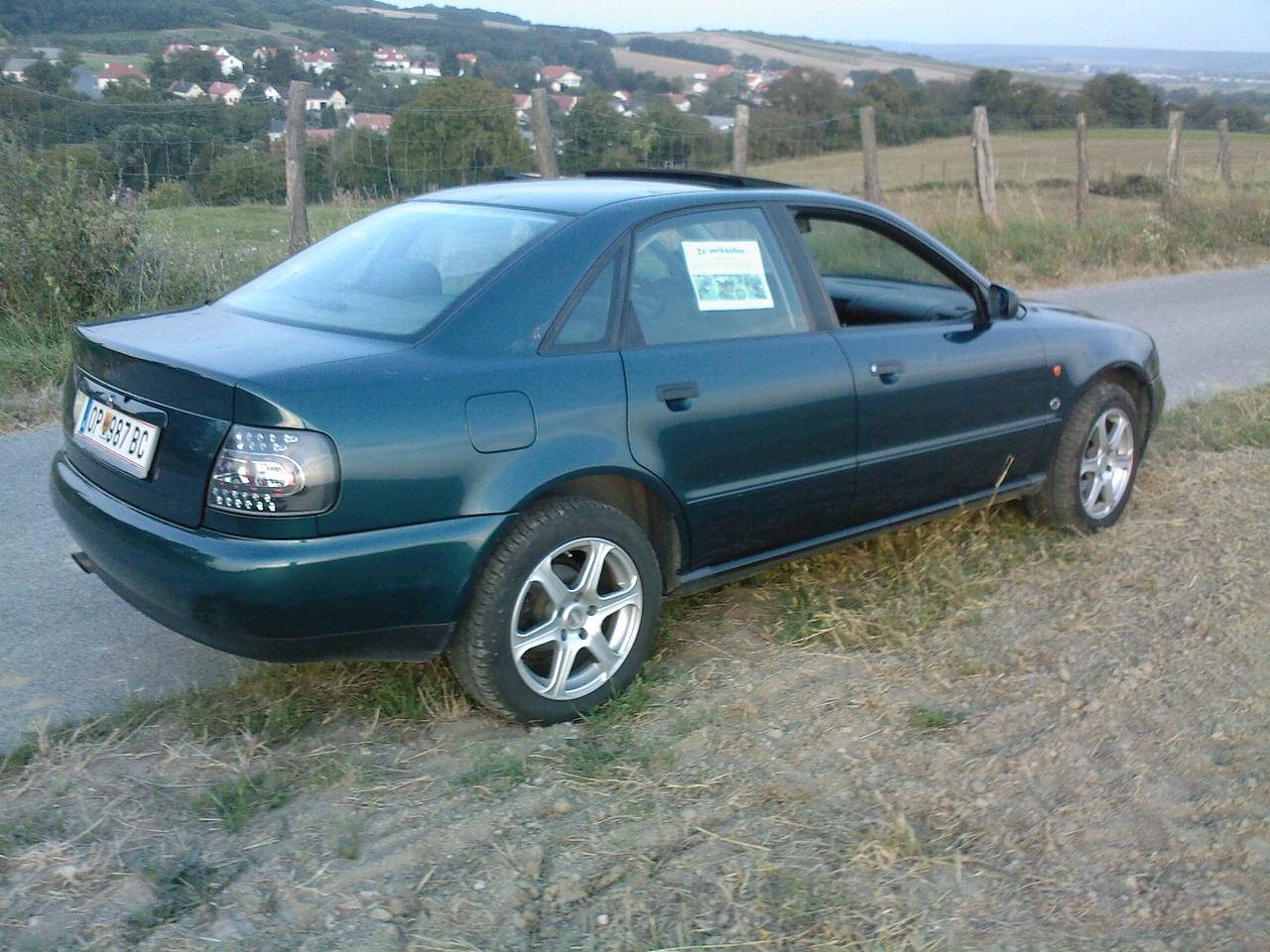 

Автофарба BASECOAT AUDI LZ6M Amazonasgruen 0,8L