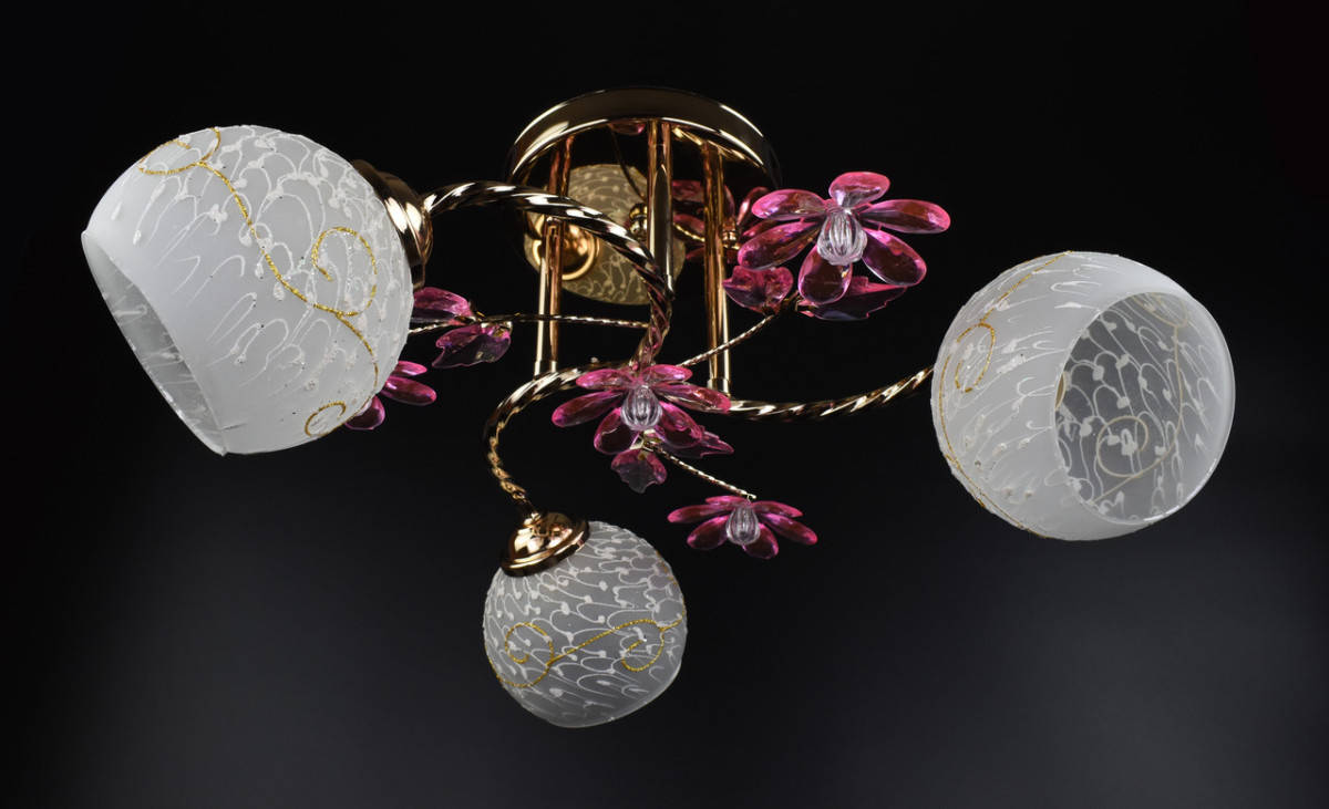 

Люстра потолочная на 3 лампочки 4106/3-pink Розовый 22х46х46 см.