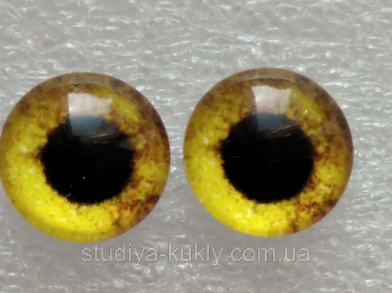 

Глаза, стекло. №153 Клеевые. Диаметр 8 мм 8