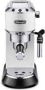 

Кофеварка рожковая DeLonghi Dedica Style EC 685