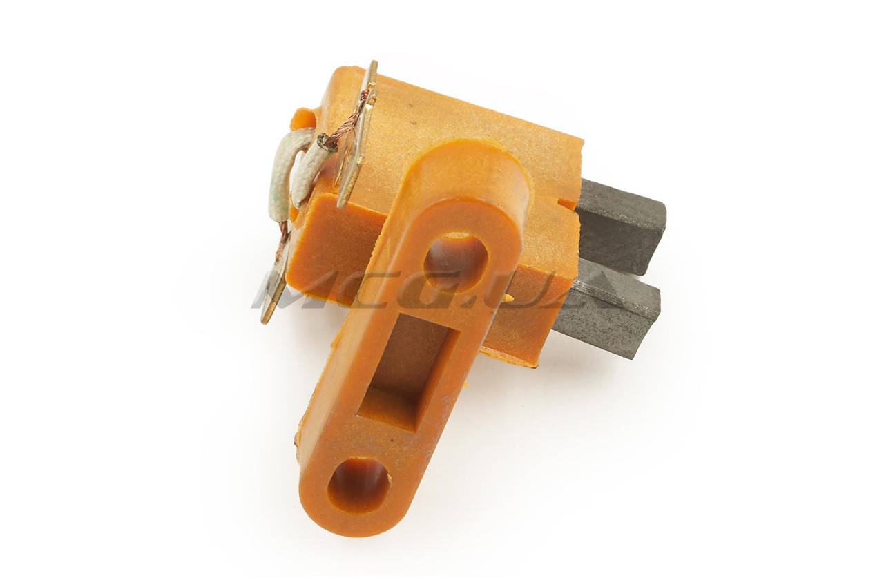 

Щетки для бензогенератора (1,9-3 кВт) "JIANTAI" (пластмассовый корпус)